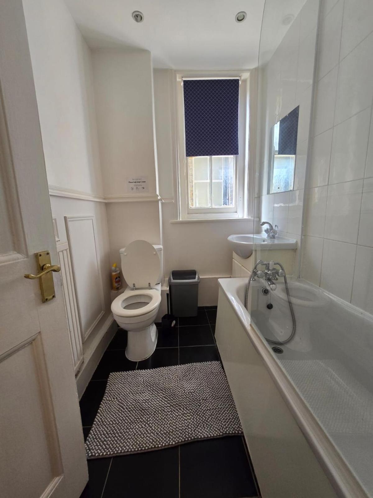 Great Flat Close To Edgware Road Лондон Экстерьер фото